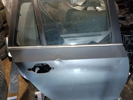 Дверь задняя правая на BMW E60 универсал за 10 000 тг. в Караганда
