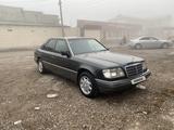 Mercedes-Benz E 200 1995 годаfor2 300 000 тг. в Асыката – фото 2