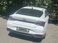 Hyundai Elantra 2022 года за 10 500 000 тг. в Алматы – фото 2