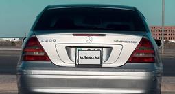 Mercedes-Benz C 200 2000 года за 2 300 000 тг. в Астана
