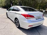 Hyundai i40 2013 года за 6 100 000 тг. в Атырау – фото 4