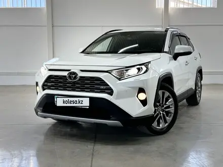 Toyota RAV4 2020 года за 13 900 000 тг. в Караганда – фото 3