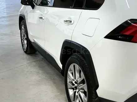 Toyota RAV4 2020 года за 13 900 000 тг. в Караганда – фото 10