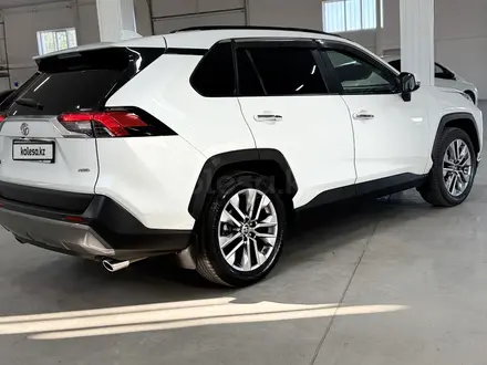 Toyota RAV4 2020 года за 13 900 000 тг. в Караганда – фото 21