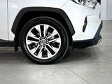 Toyota RAV4 2020 года за 14 000 000 тг. в Караганда – фото 4