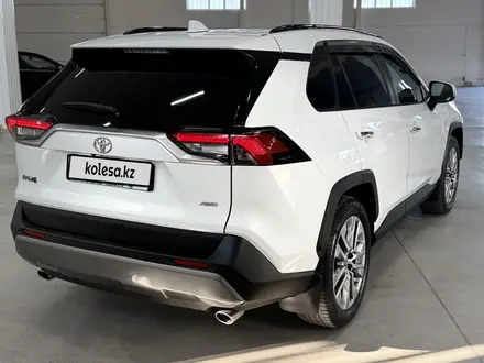 Toyota RAV4 2020 года за 13 900 000 тг. в Караганда – фото 6