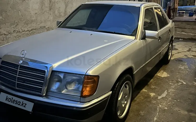 Mercedes-Benz E 230 1992 года за 2 350 000 тг. в Шымкент