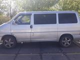 Volkswagen Multivan 2000 годаүшін5 500 000 тг. в Караганда – фото 3