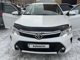Toyota Camry 2017 года за 11 000 000 тг. в Семей