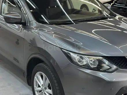 Nissan Qashqai 2017 года за 6 850 000 тг. в Караганда – фото 2