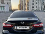 Toyota Camry 2021 года за 16 400 000 тг. в Шымкент – фото 5