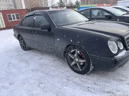 Mercedes-Benz E 200 1998 года за 2 300 000 тг. в Кокшетау – фото 4