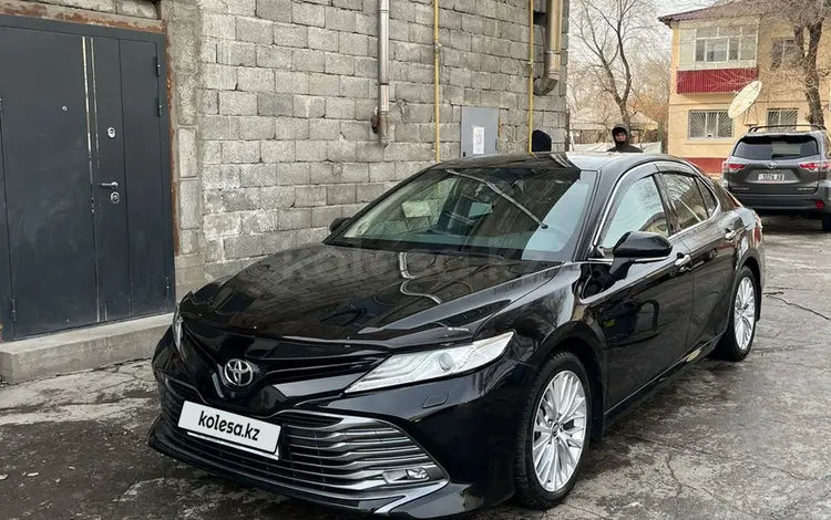 Toyota Camry 2019 года за 16 000 000 тг. в Туркестан