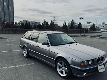 BMW 520 1995 года за 3 000 000 тг. в Астана – фото 2