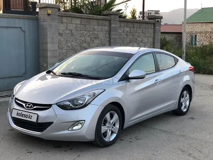 Hyundai Elantra 2014 года за 3 900 000 тг. в Астана