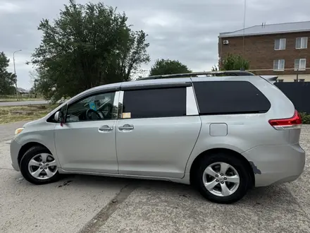 Toyota Sienna 2011 года за 9 200 000 тг. в Уральск – фото 7