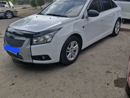 Chevrolet Cruze 2012 года за 4 100 000 тг. в Караганда – фото 3