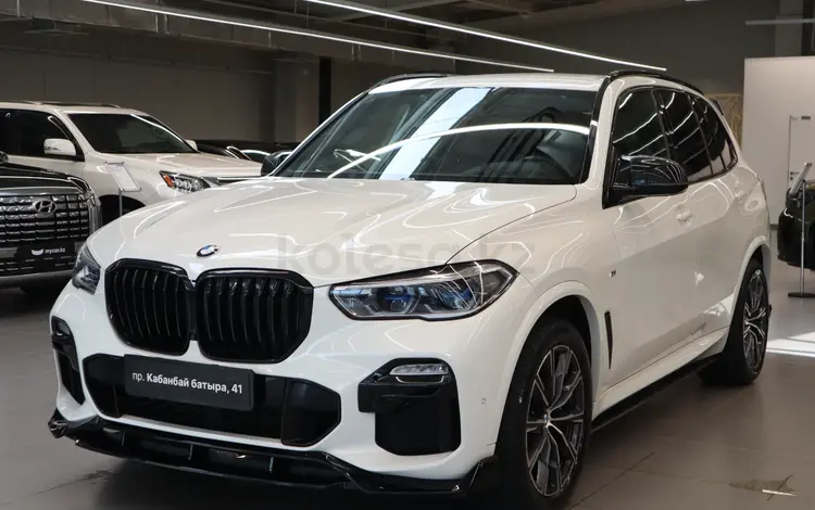 BMW X5 2019 года за 30 000 000 тг. в Астана