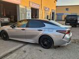 Toyota Camry 2020 года за 12 500 000 тг. в Актау