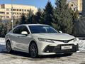 Toyota Camry 2021 годаfor21 500 000 тг. в Алматы – фото 16