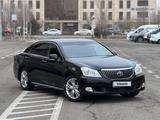 Toyota Crown Majesta 2012 года за 7 500 000 тг. в Уральск