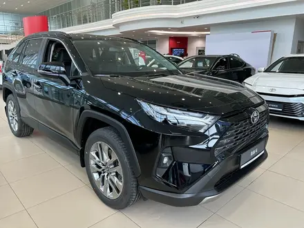 Toyota RAV4 Luxe 2025 года за 22 490 000 тг. в Астана