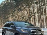 Toyota Highlander 2017 годаүшін19 000 000 тг. в Петропавловск