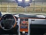 Mercedes-Benz E 230 1996 годаүшін1 700 000 тг. в Актау – фото 4