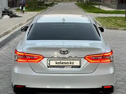 Toyota Camry 2019 года за 14 000 000 тг. в Шымкент – фото 5