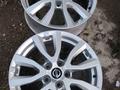 Легкосплавные, оригинальные диски бу на Ниссан r 17 за 210 000 тг. в Алматы – фото 3
