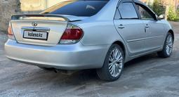 Toyota Camry 2005 годаүшін4 900 000 тг. в Караганда – фото 5