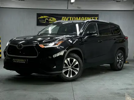 Toyota Highlander 2022 годаүшін26 250 000 тг. в Алматы