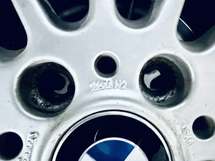 Титановые диски BMW (оригинал) R16 каждый за 39 990 тг. в Астана – фото 7