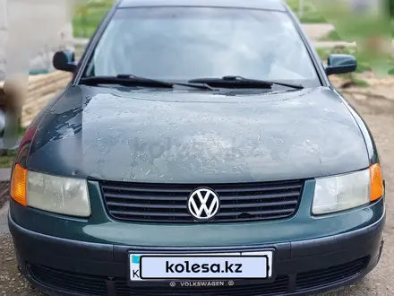 Volkswagen Passat 1997 годаүшін1 900 000 тг. в Усть-Каменогорск – фото 3