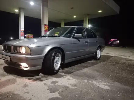 BMW 520 1990 года за 1 500 000 тг. в Талгар