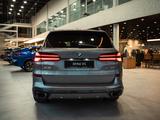 BMW X5 XDrive 40i 2026 года за 66 388 445 тг. в Алматы – фото 4