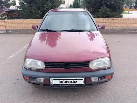 Volkswagen Golf 1995 года за 990 000 тг. в Экибастуз