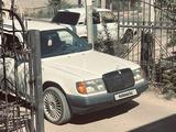 Mercedes-Benz E 220 1990 годаfor1 600 000 тг. в Шымкент – фото 2