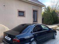 BMW 528 1999 годаүшін2 700 000 тг. в Тараз