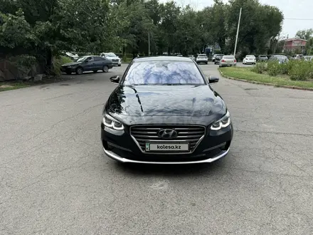 Hyundai Grandeur 2018 года за 11 700 000 тг. в Алматы – фото 2