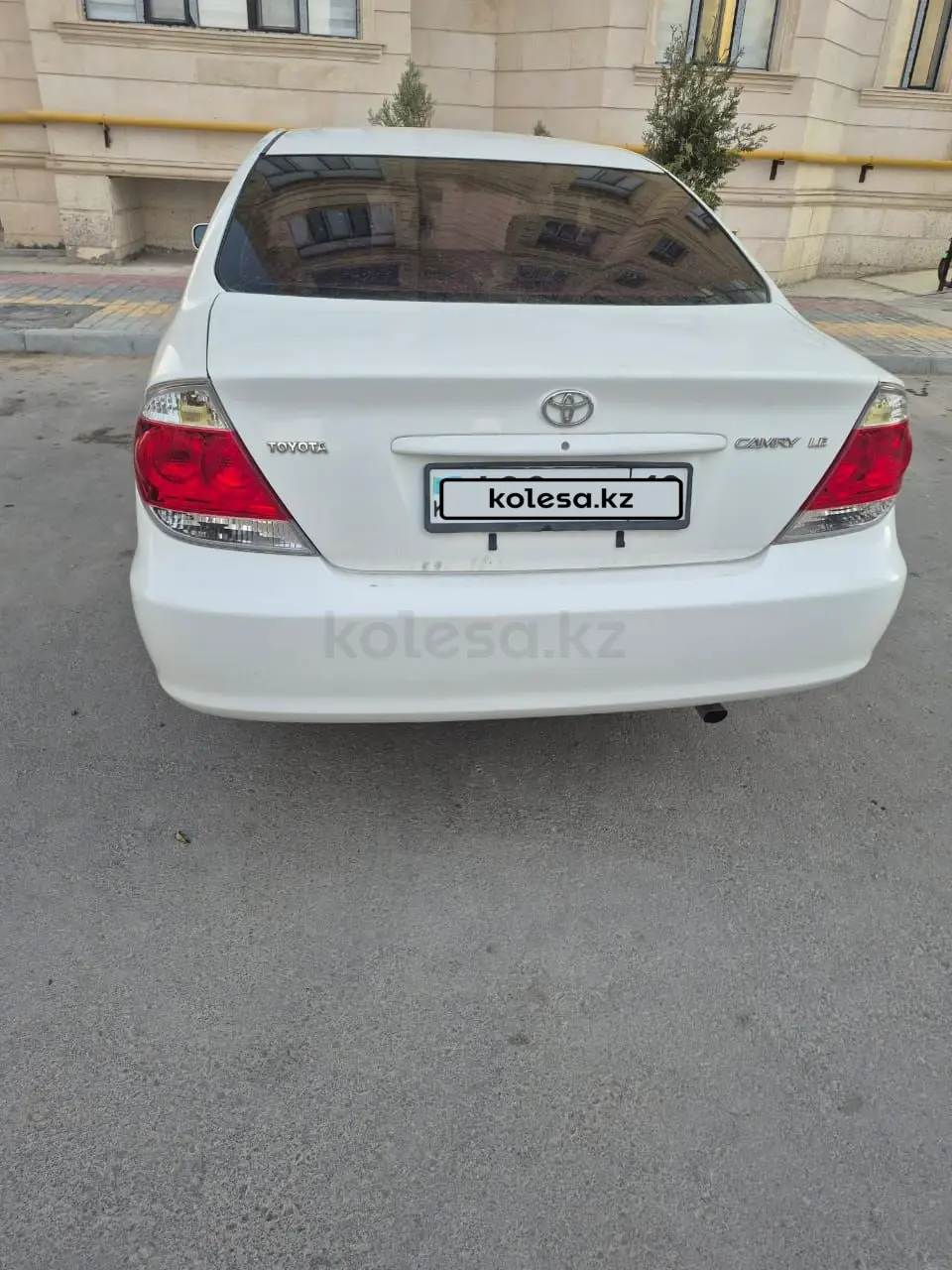 Toyota Camry, 2004