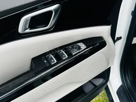 Kia Carnival 2021 года за 17 500 000 тг. в Шымкент – фото 34