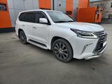 Lexus LX 570 2018 года за 41 000 000 тг. в Атырау – фото 2