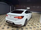 Hyundai Elantra 2020 года за 8 200 000 тг. в Алматы – фото 5