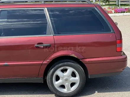 Volkswagen Passat 1994 года за 2 300 000 тг. в Караганда – фото 14