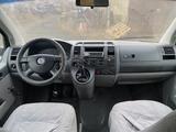 Volkswagen Caravelle 2007 годаүшін4 000 000 тг. в Костанай