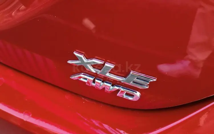 Toyota Camry 2022 года за 12 600 000 тг. в Алматы