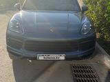 Porsche Cayenne 2018 года за 30 000 000 тг. в Астана