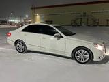 Mercedes-Benz E 300 2009 годаүшін8 000 000 тг. в Караганда – фото 2