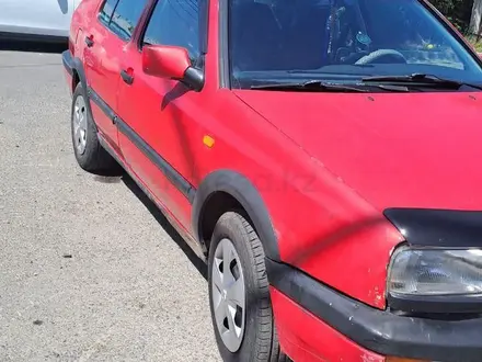 Volkswagen Vento 1992 года за 500 000 тг. в Талдыкорган – фото 4